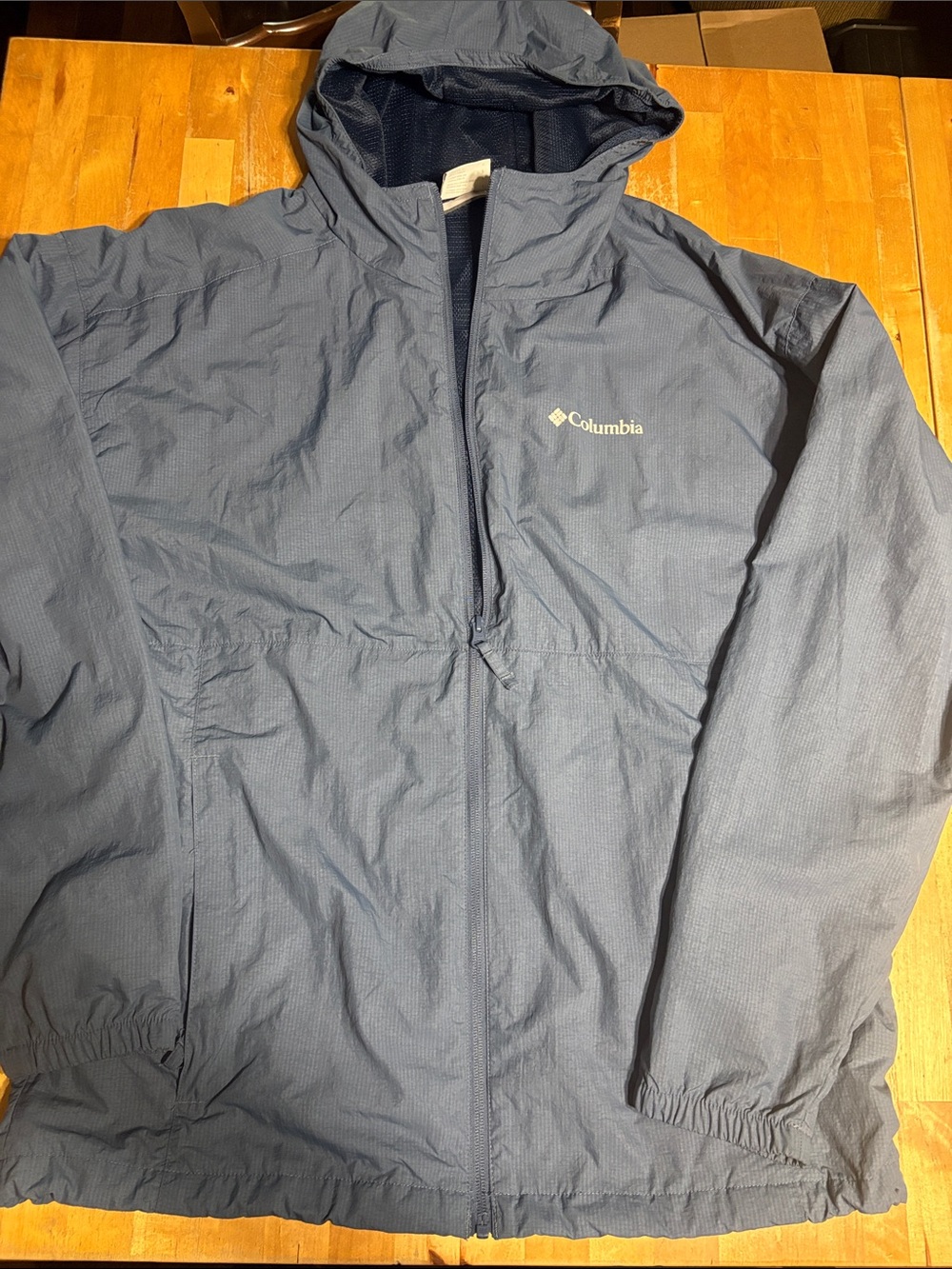 Columbia Lightweight Hooded Rain Shell Jacket